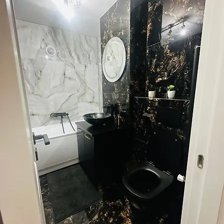 Loft 크라이오바